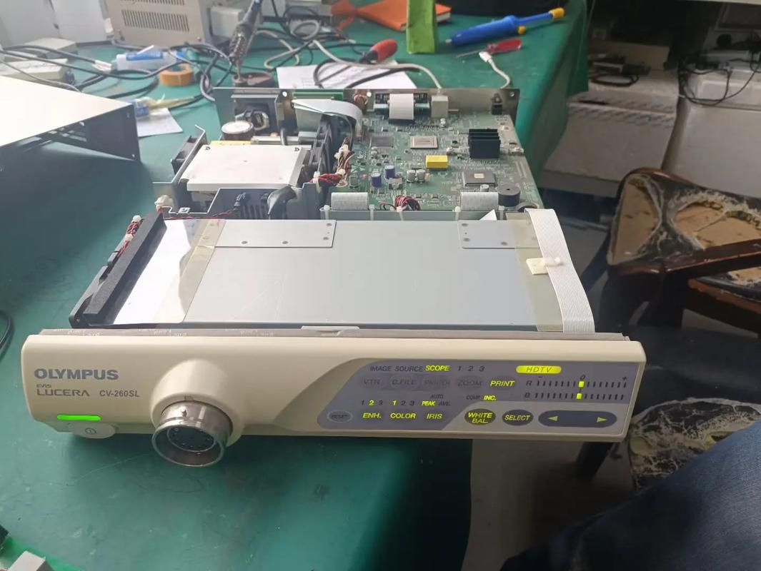 奥林巴斯CV-260 SL内窥镜主机维修完毕，性能全面恢复，正式交付使用
